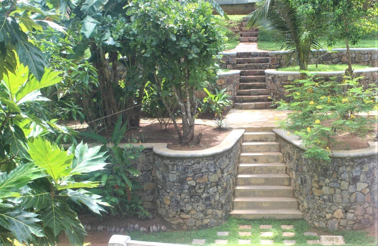 Hotel The Spice House Mirissa Esterno foto